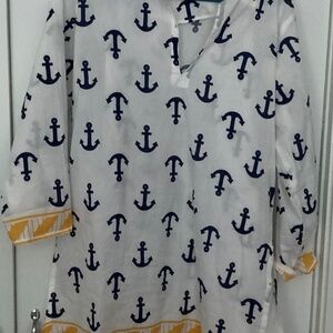 Woman’s Barbara Gerwit Tunic Large